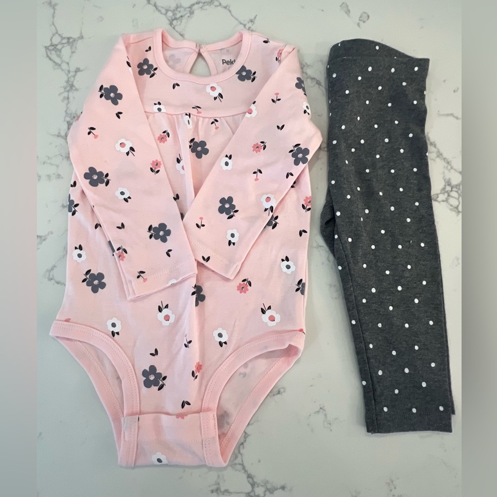 NWOT Pekkle Long Sleeve Onesie & Pants Size 12 Months